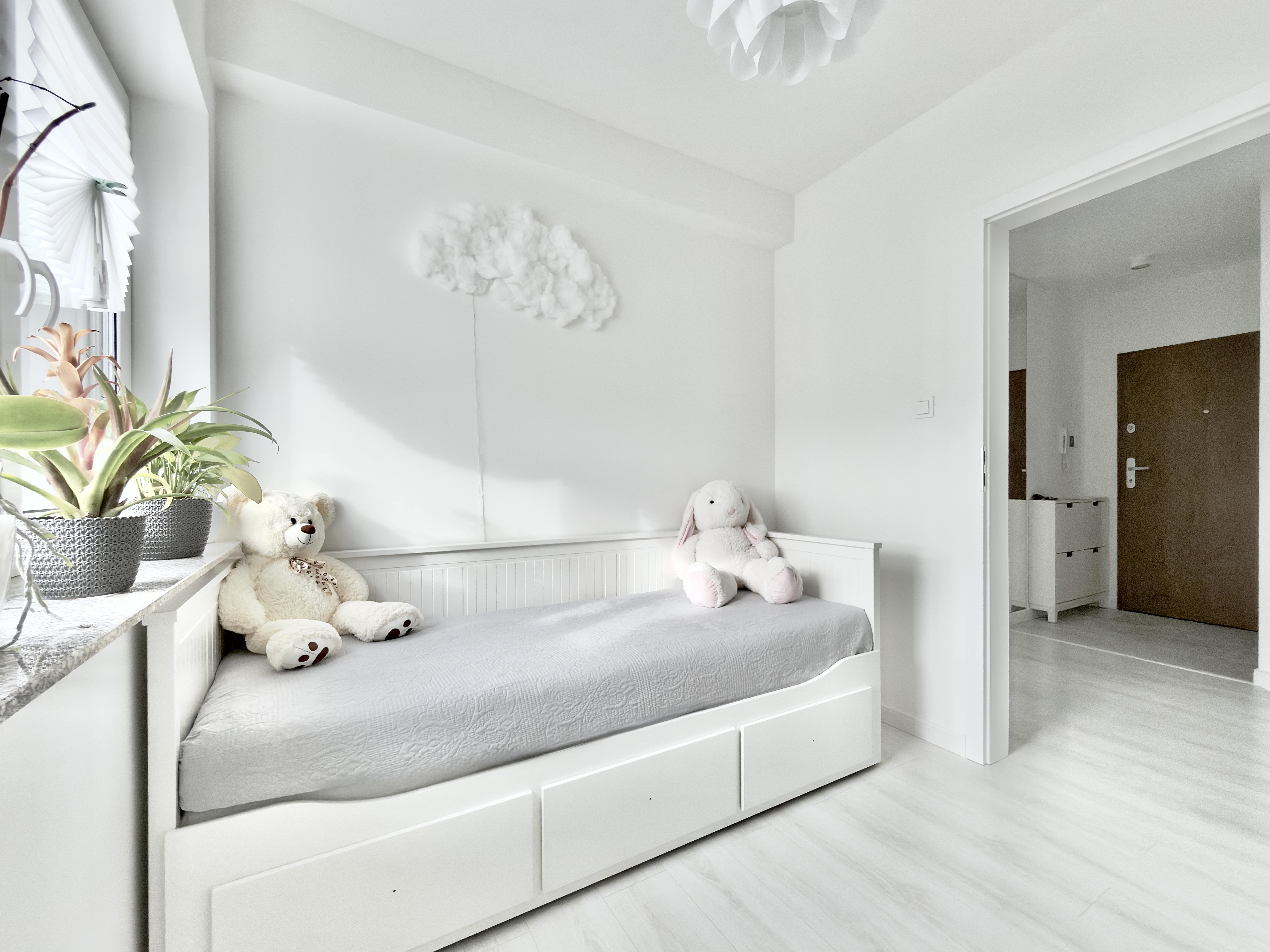 Mieszkanie na sprzedaż, pokoje: 3, cena: 549 000,00 PLN, Różyny, kontakt: PL +48 536 234 356