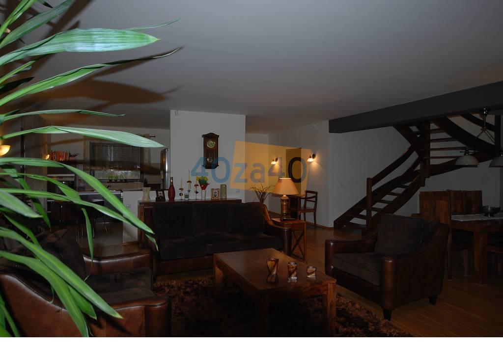 Dom na sprzedaż310 m2