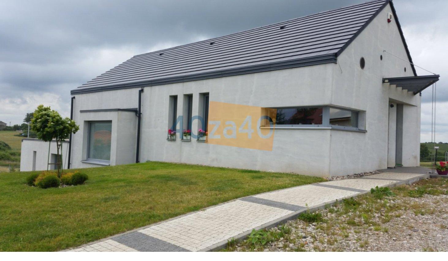 Dom na sprzedaż182 m2
