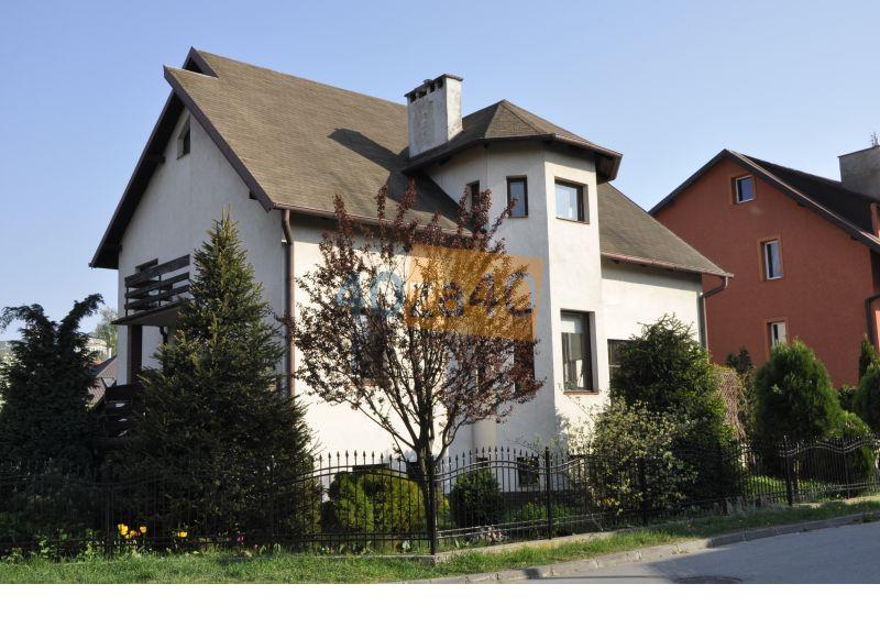 Dom na sprzedaż350 m2